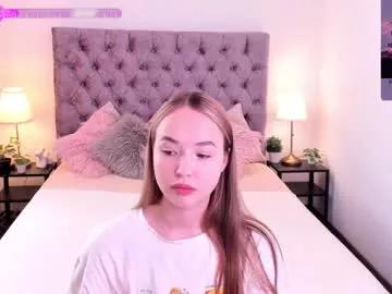 stacy_moor_ from Chaturbate