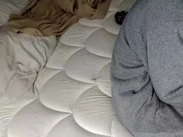 staightupdownbad from Chaturbate