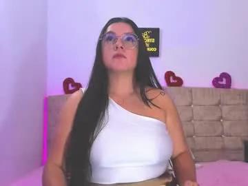 Summer_girls01 from Chaturbate