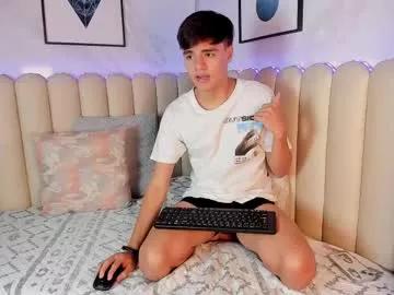 sweet_petter from Chaturbate
