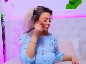 taahiraarabian from Chaturbate