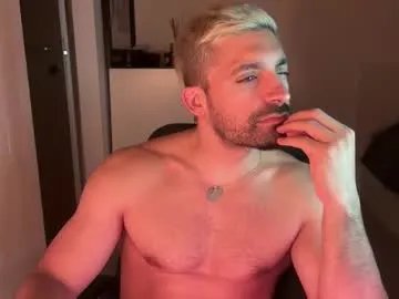 tarquit8 from Chaturbate