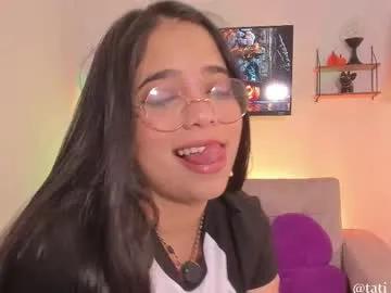 Tati_reyes from Chaturbate