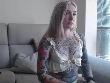 tattoobbgirl from Chaturbate