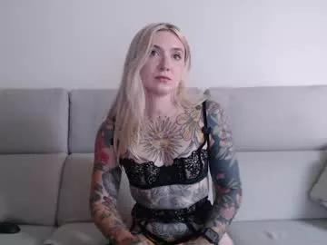 tattoobbgirl from Chaturbate