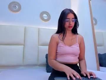 Taylor_colores from Chaturbate