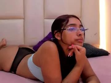 Taylor_colores from Chaturbate