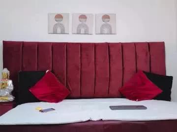 Naked Room timothe_evans 