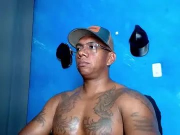 tom_miller from Chaturbate