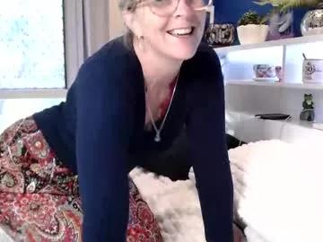 total_aussie_milfs from Chaturbate
