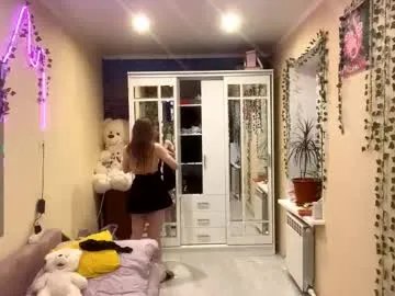 twandalazzar from Chaturbate