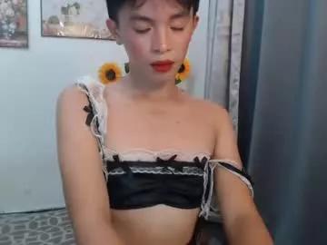 Naked Room urlovely_ariana 