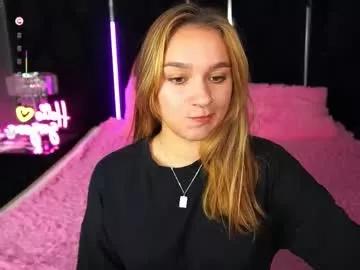 Urmuseon from Chaturbate