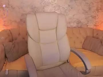 Urmuseon from Chaturbate