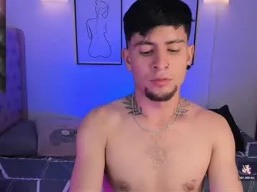 valentinoo_10 from Chaturbate