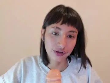 vandalovee from Chaturbate