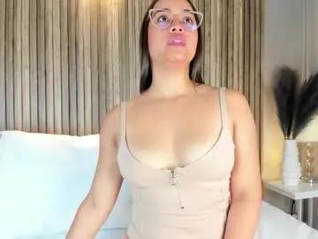 Vannecamiel from Chaturbate