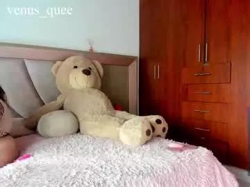 Naked Room venus_queen_ 