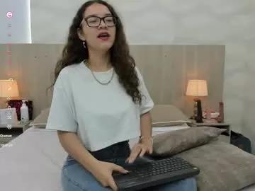 Naked Room veronica_lark 