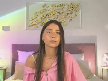 Naked Room violetta_finch 