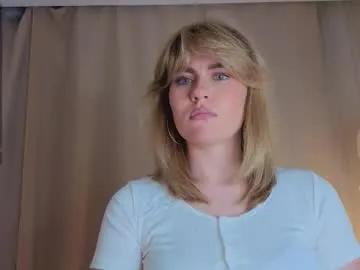 Vivandellapenna from Chaturbate