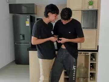 Naked Room voyeurism_guys 