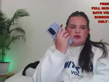 wow_its_kaitlyn from Chaturbate