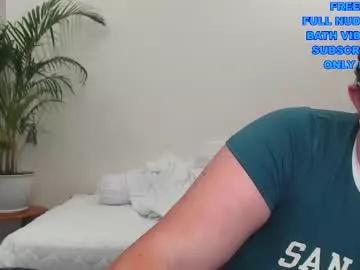 wow_its_kaitlyn from Chaturbate