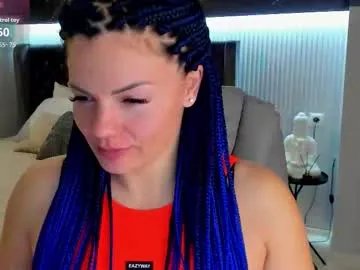 wow_maya from Chaturbate