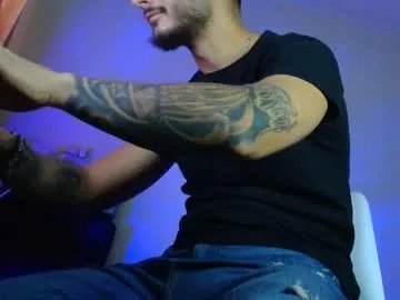 xandercagex from Chaturbate