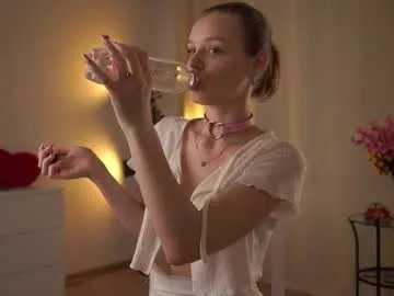 xiaobrunscheen from Chaturbate