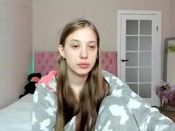 y0ung_lina18 from Chaturbate