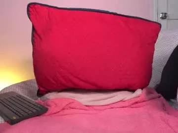 yahaira_26 from Chaturbate