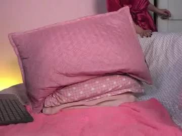 yahaira_26 from Chaturbate