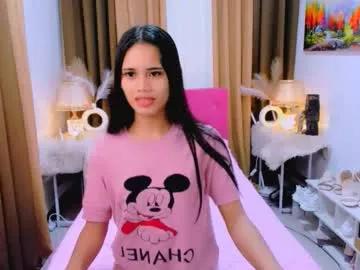 Yanna_faulkerson from Chaturbate