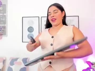 Yunna7 from Chaturbate