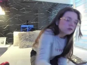 zoe_le from Chaturbate