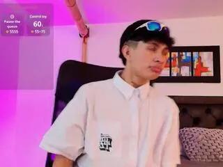 angeel_thomas from Flirt4Free