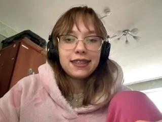 beatris_chaplean from Flirt4Free