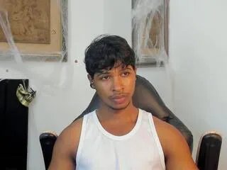 cassian_gold from Flirt4Free