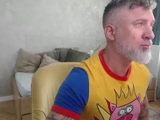 christiano_r from Flirt4Free