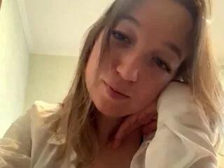 ciera_fross from Flirt4Free