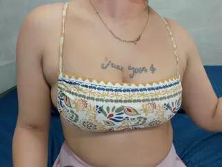 dahllia_jamm from Flirt4Free