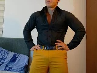 danny_musclehot on Flirt4Free 