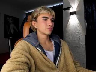 darko_davis from Flirt4Free