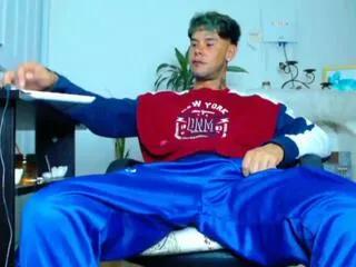 derryck from Flirt4Free