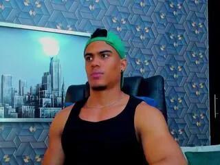dominic_salazar from Flirt4Free