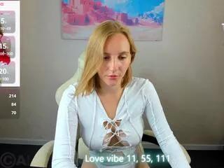 elvia_cockey from Flirt4Free