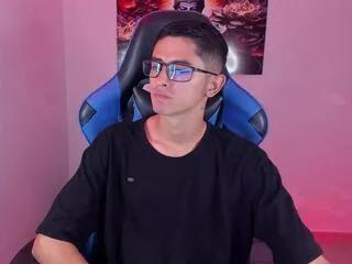 ethan_sai from Flirt4Free