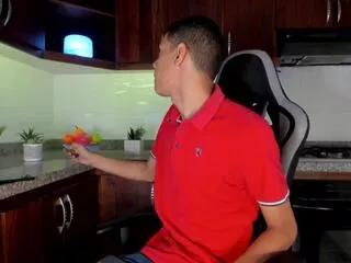gavin_jason from Flirt4Free